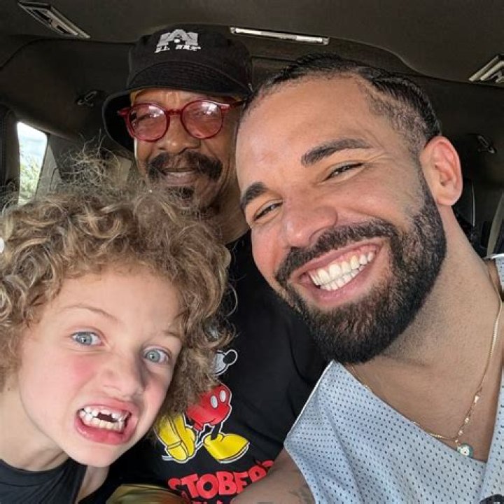 ¿Siguen juntos la mamá y el papá de Drake? – Celebrity.fm