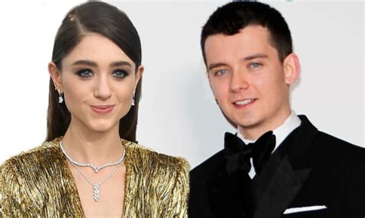 ¿Asa Butterfield tiene novia 2020?