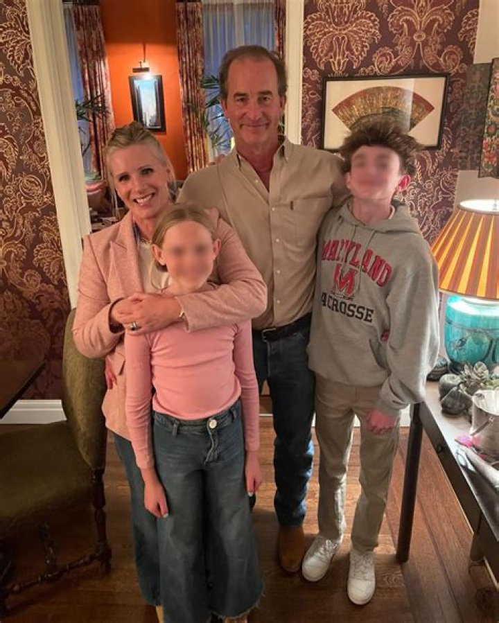 Is Kristin Davis married with kids?