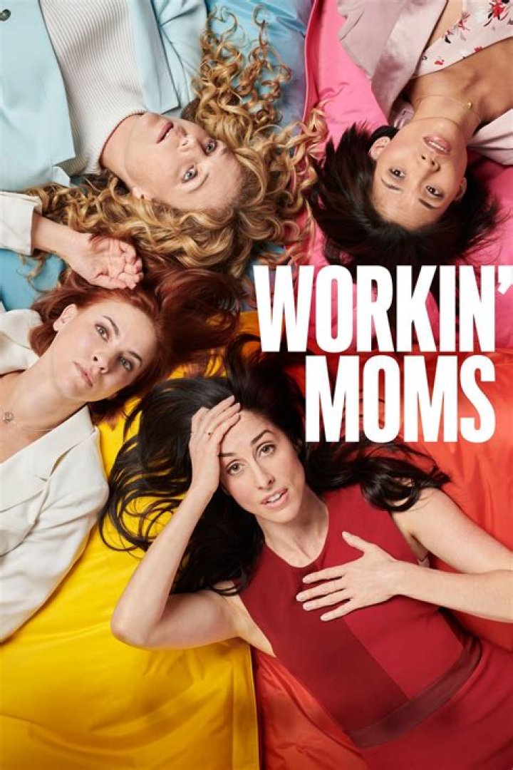 What’s wrong with the girl from workin moms lips?